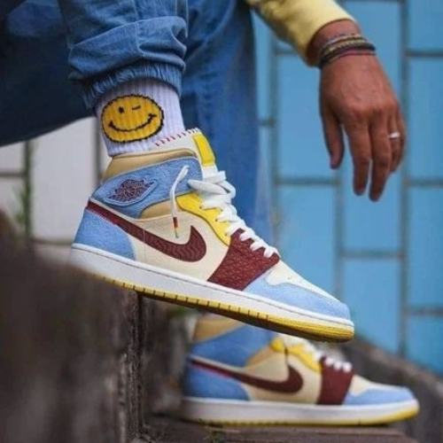 Nike Air Jordan 1 Mid SE Fearless Maison Chateau Rouge