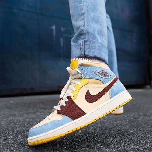 Nike Air Jordan 1 Mid SE Fearless Maison Chateau Rouge