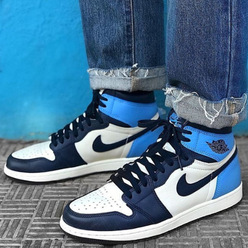 Air Jordan 1 Retro High OG "Obsidian Blue White Black"