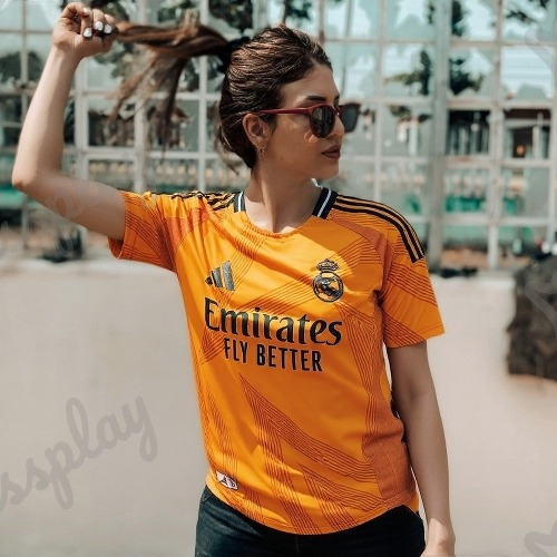 Real Madrid 24/25 Home Jersey