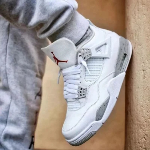 Air Jordan 4 Retro Sneakers