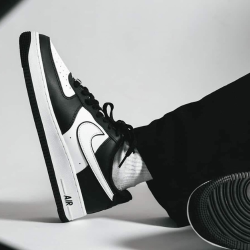 Nike Air Force 1 '07 "Panda"