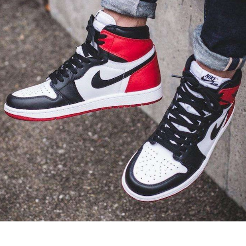 Nike Air Jordan 1 Retro High OG Sneakers