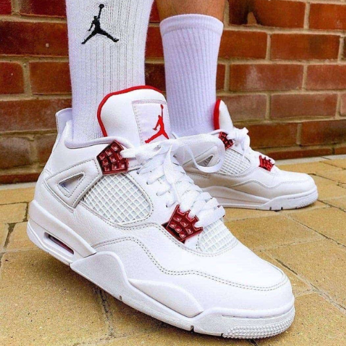 Air Jordan 4 Retro Sneakers