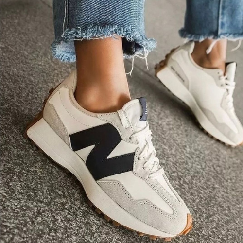 New Balance 327 (Women's)