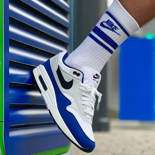 Nike Air Max 1 Sneakers