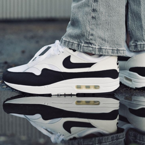 Nike Air Max 1 Sneakers