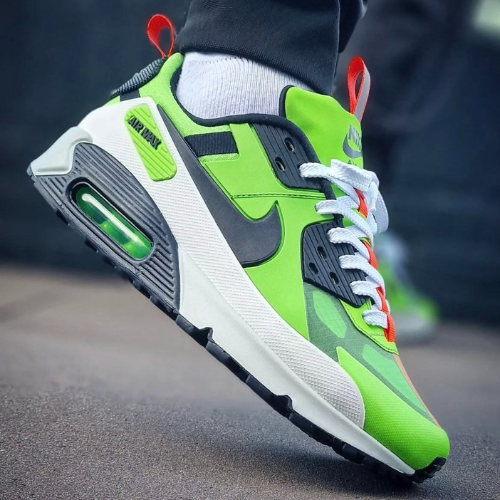 Nike Air Max 90 Drift Sneakers