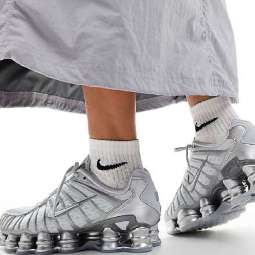 Nike Shox TL Sneakers