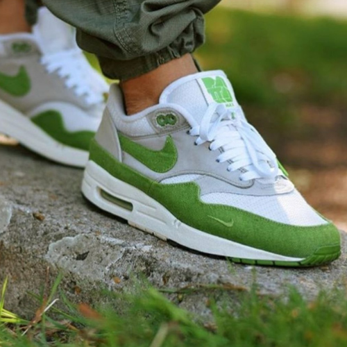 Nike Air Max 1 Sneakers
