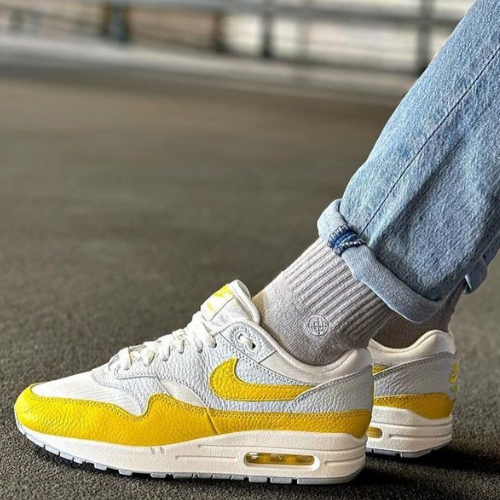Nike Air Max 1 Sneakers